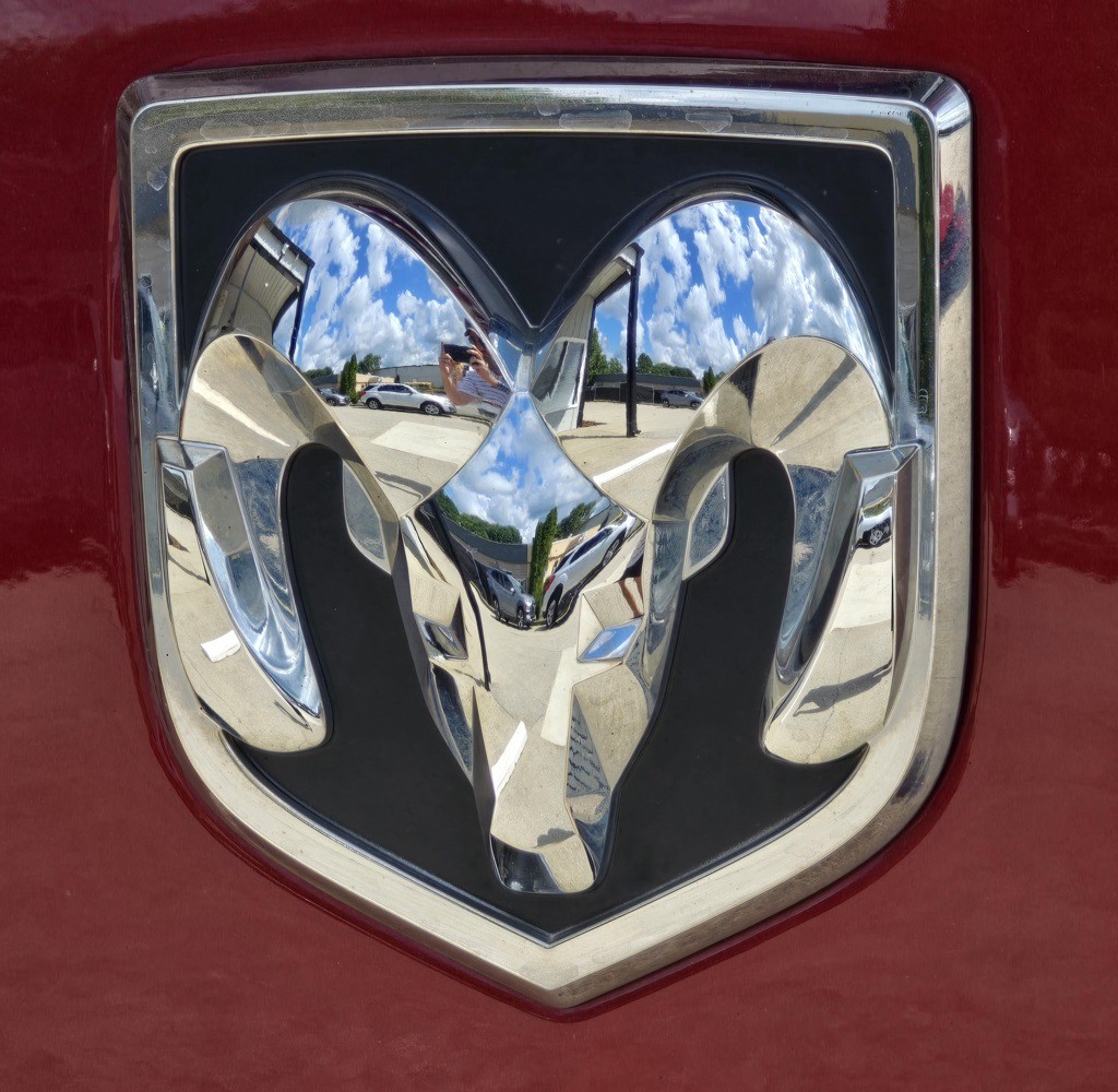 2018 RAM 2500 Image 11