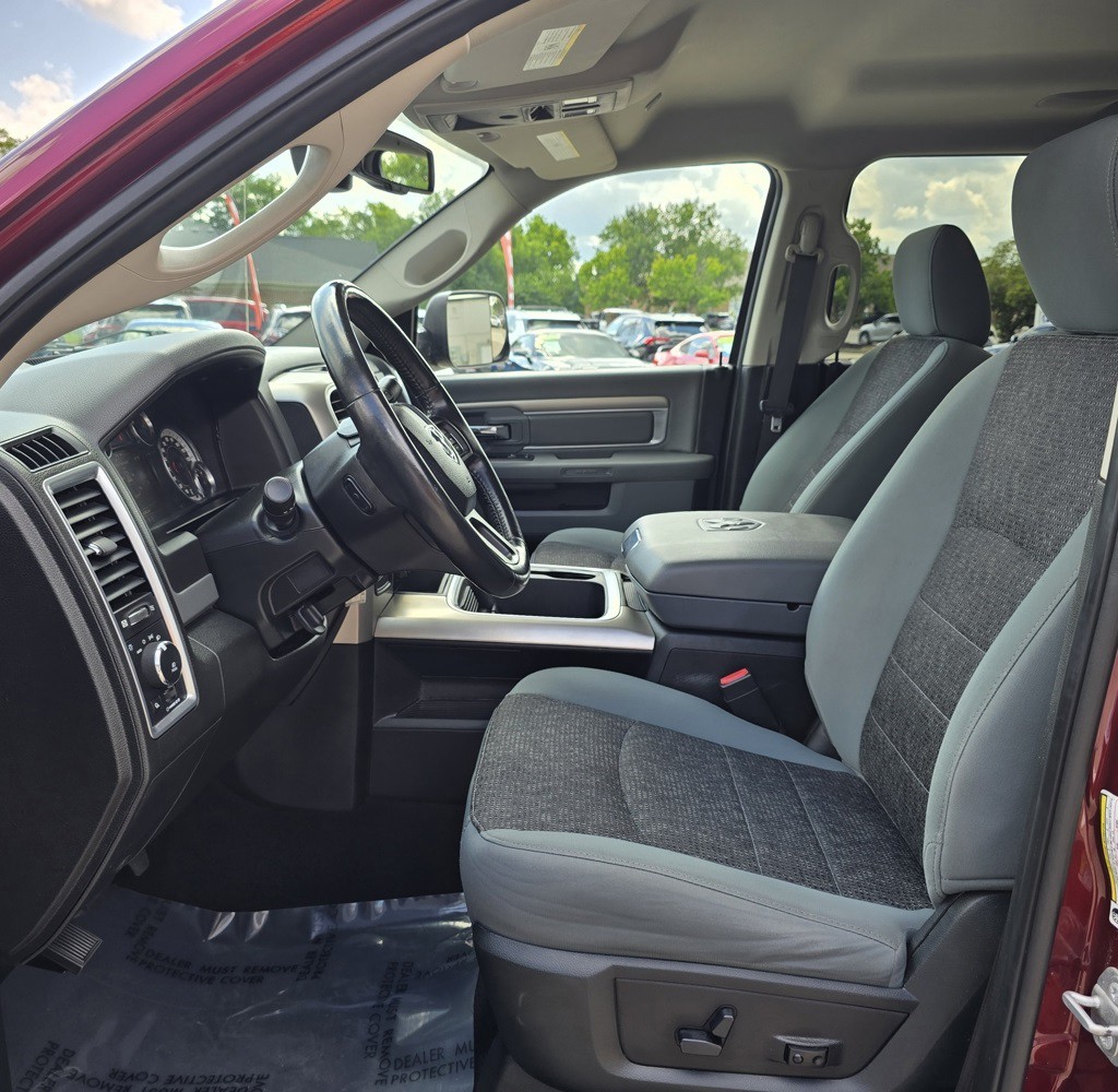 2018 RAM 2500 Image 18