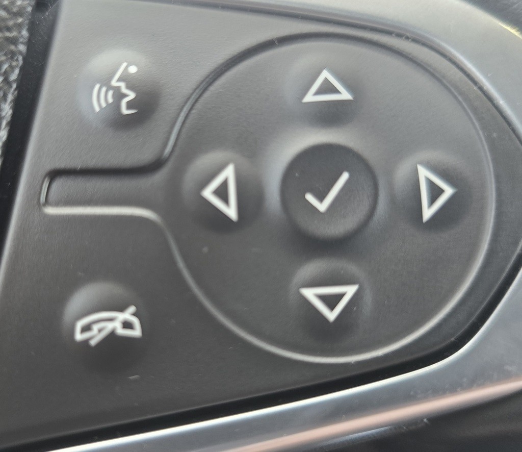 2023 Chevrolet Traverse Image 25