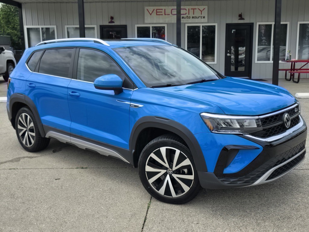 2022 Volkswagen Taos Image 2