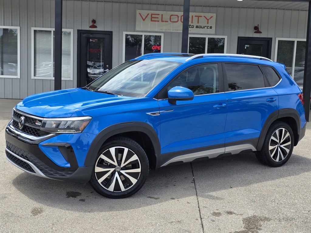 2022 Volkswagen Taos Image 3