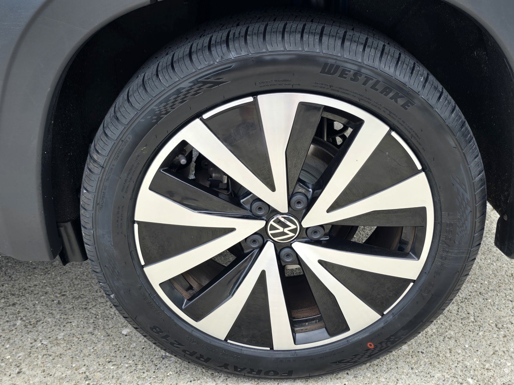 2022 Volkswagen Taos Image 14