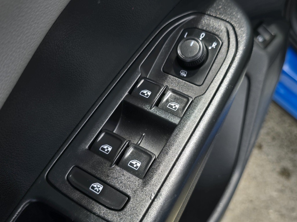 2022 Volkswagen Taos Image 17