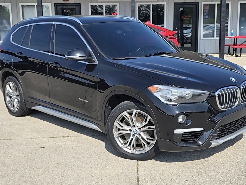 2017 BMW X1 Image 2