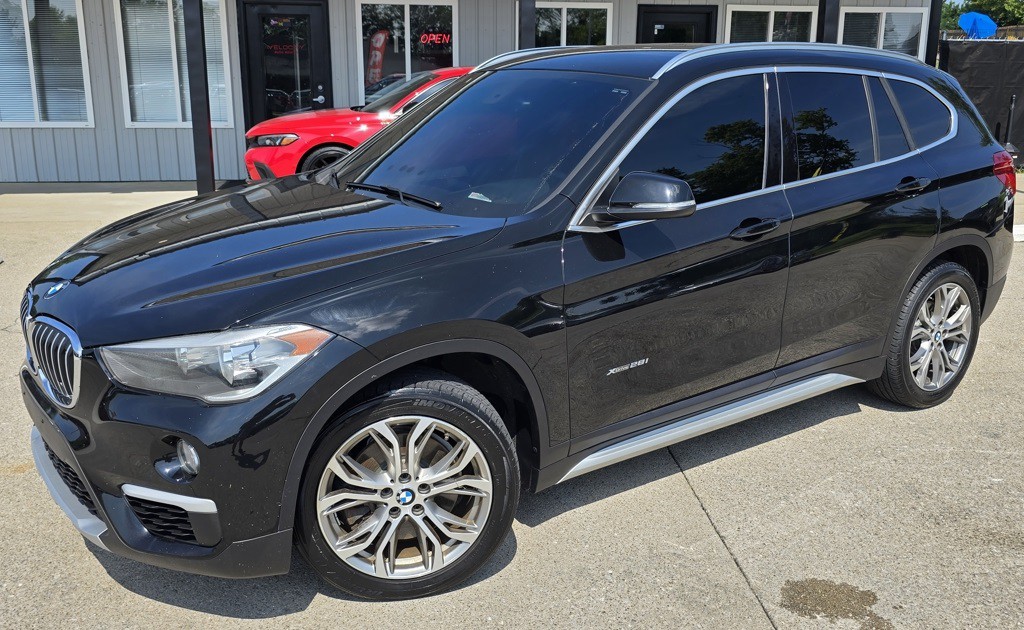 2017 BMW X1 Image 3