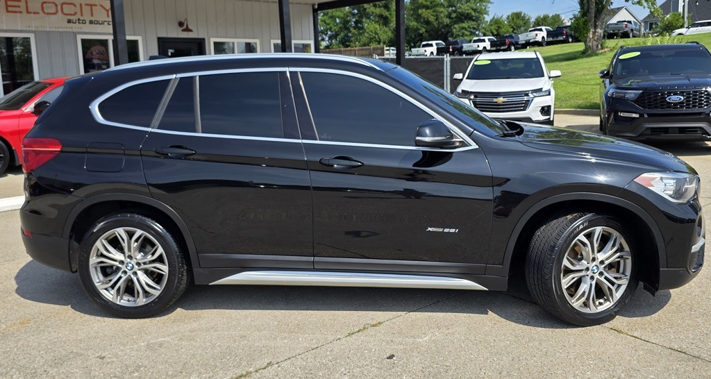 2017 BMW X1 Image 4