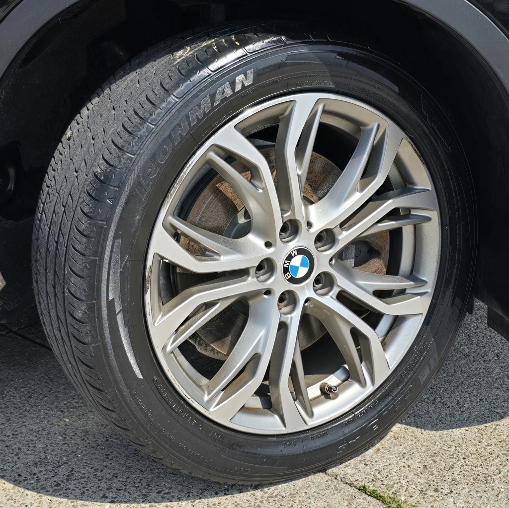 2017 BMW X1 Image 11