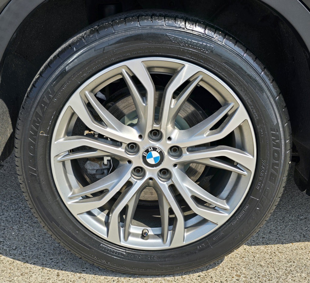2017 BMW X1 Image 12