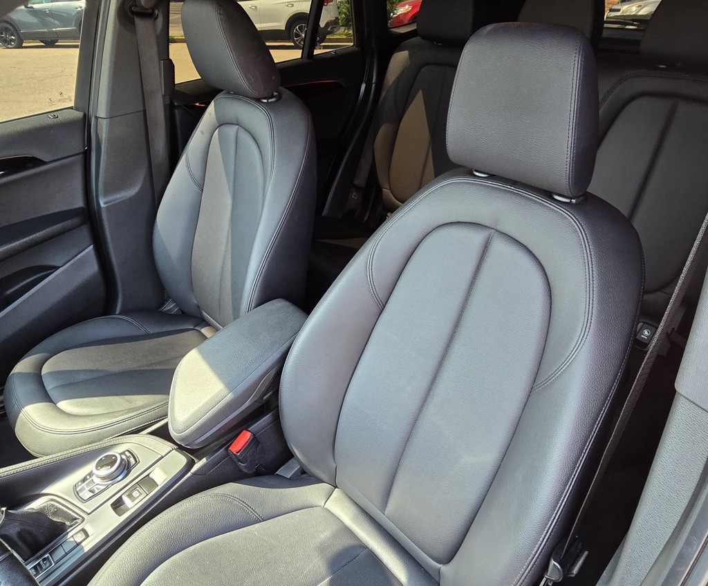 2017 BMW X1 Image 16