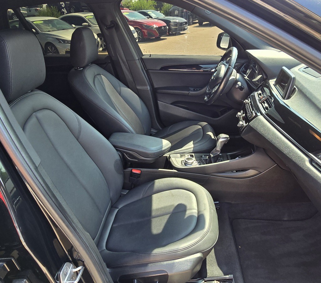 2017 BMW X1 Image 26
