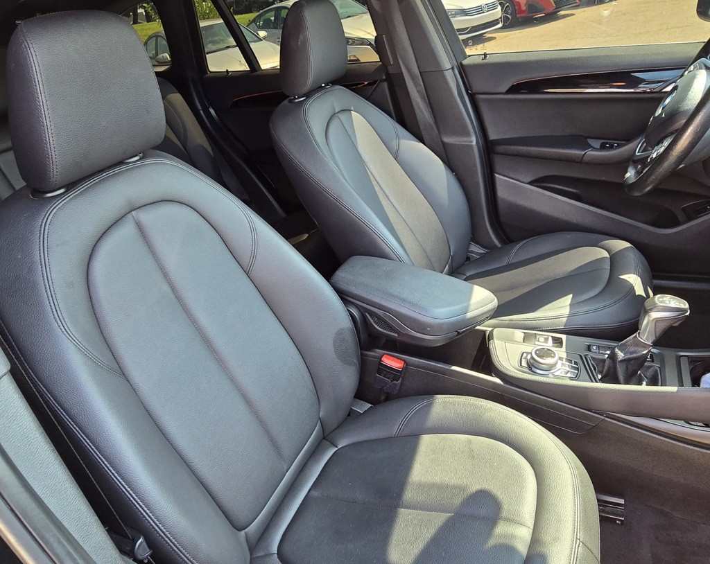 2017 BMW X1 Image 27