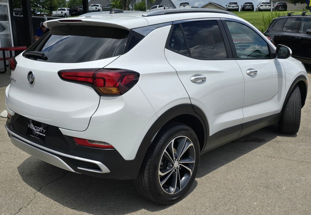2022 Buick Enclave Image 6