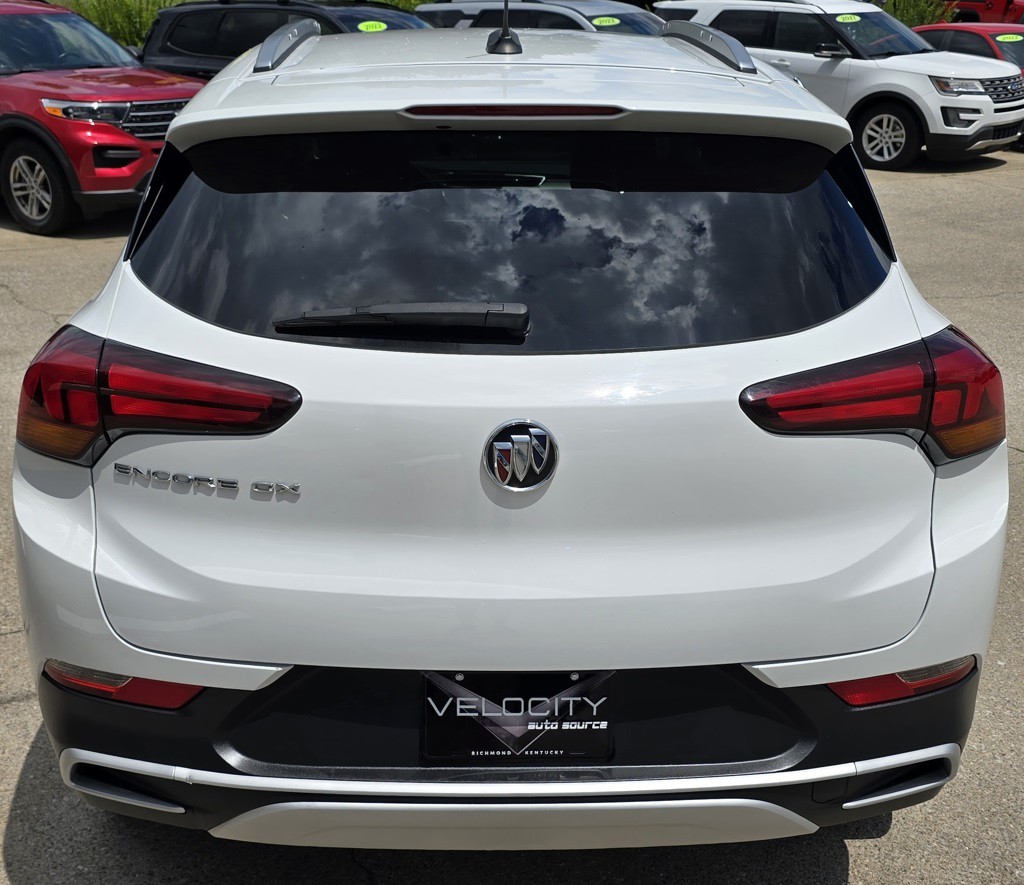 2022 Buick Enclave Image 8