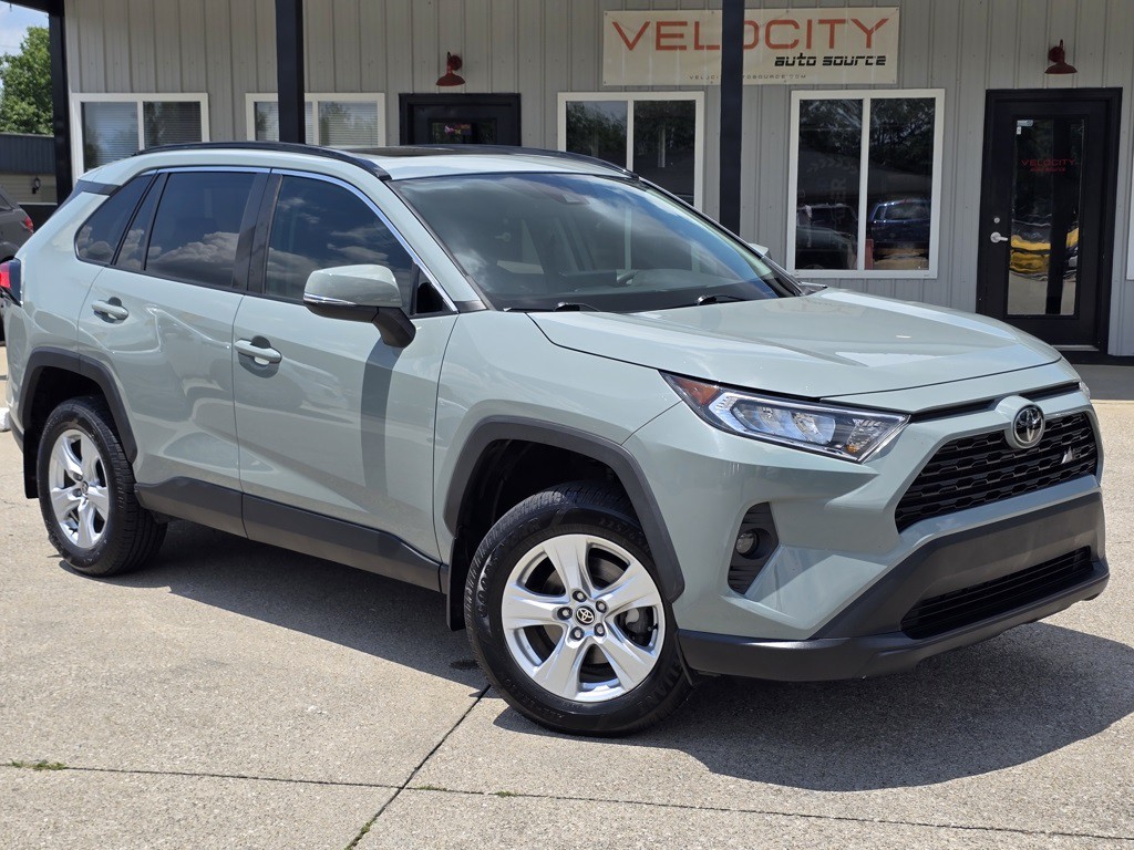 2021 Toyota Rav4 Image 2