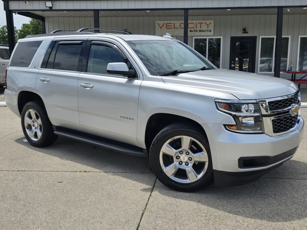2016 Chevrolet Tahoe Image 2