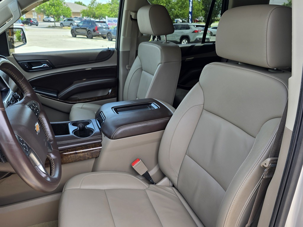 2016 Chevrolet Tahoe Image 17