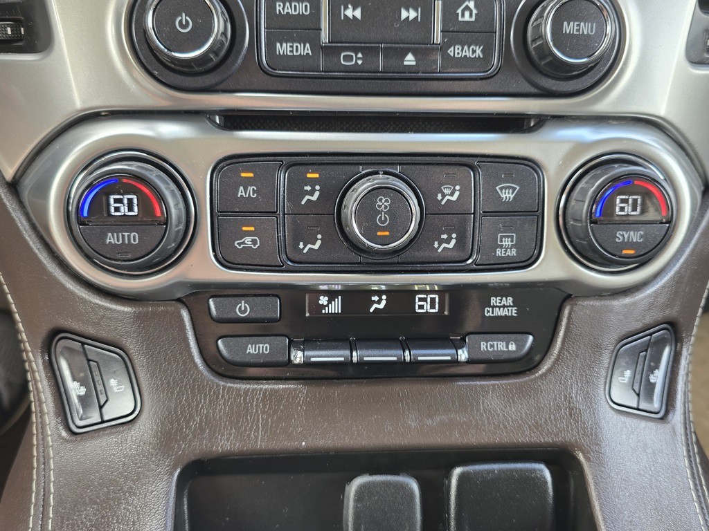 2016 Chevrolet Tahoe Image 26