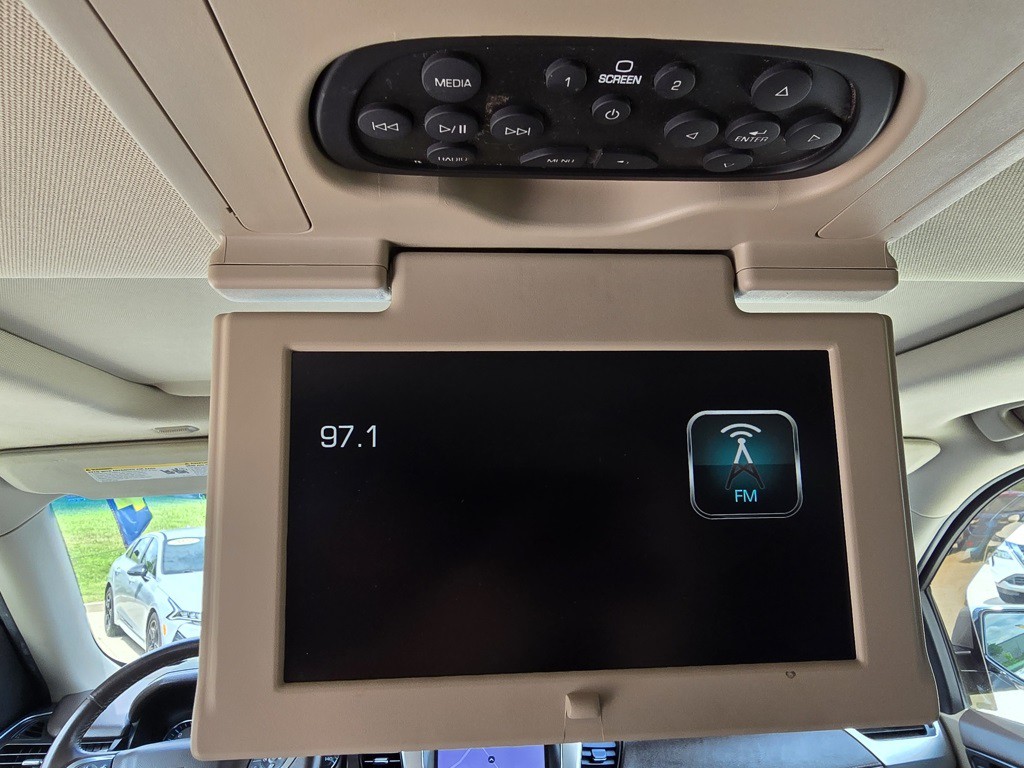 2016 Chevrolet Tahoe Image 34