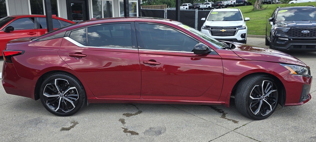 2024 Nissan Altima Image 4