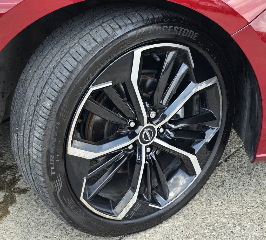 2024 Nissan Altima Image 12