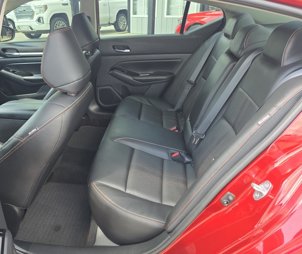 2024 Nissan Altima Image 31
