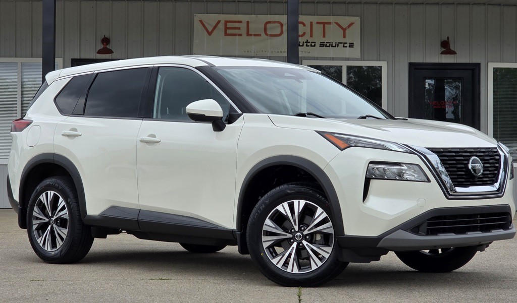2021 Nissan Rogue Image 1