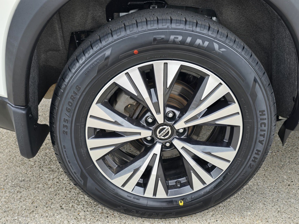 2021 Nissan Rogue Image 9