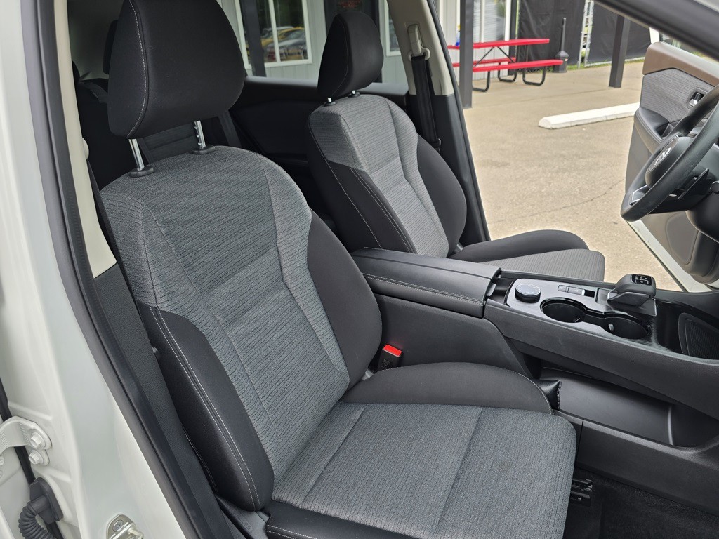 2021 Nissan Rogue Image 31