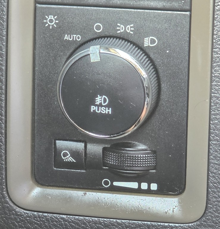 2012 RAM 1500 Image 18