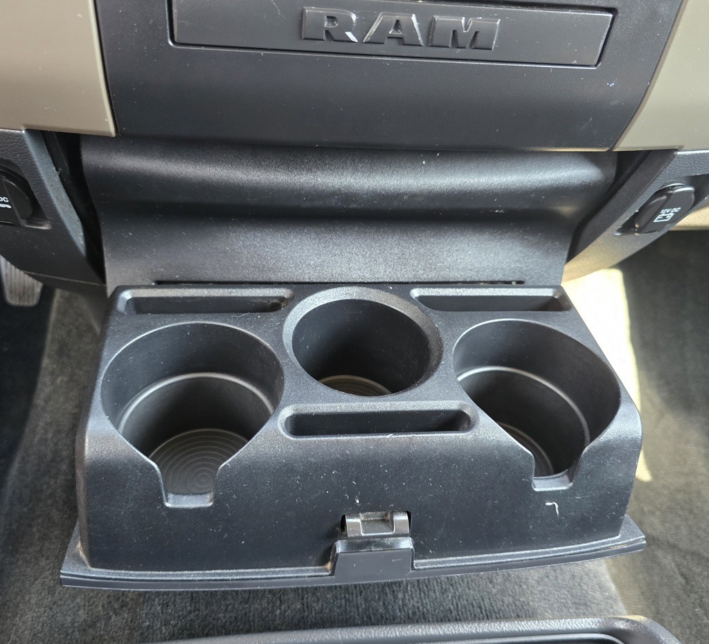 2012 RAM 1500 Image 25