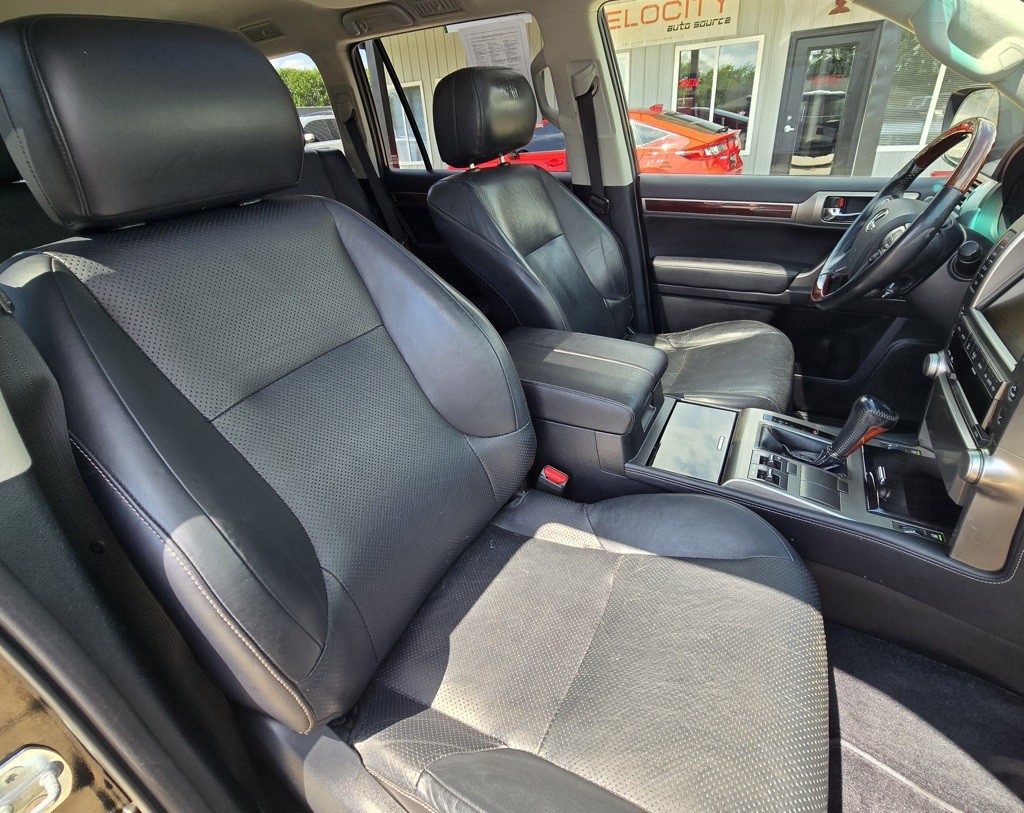 2010 Lexus GX Image 39