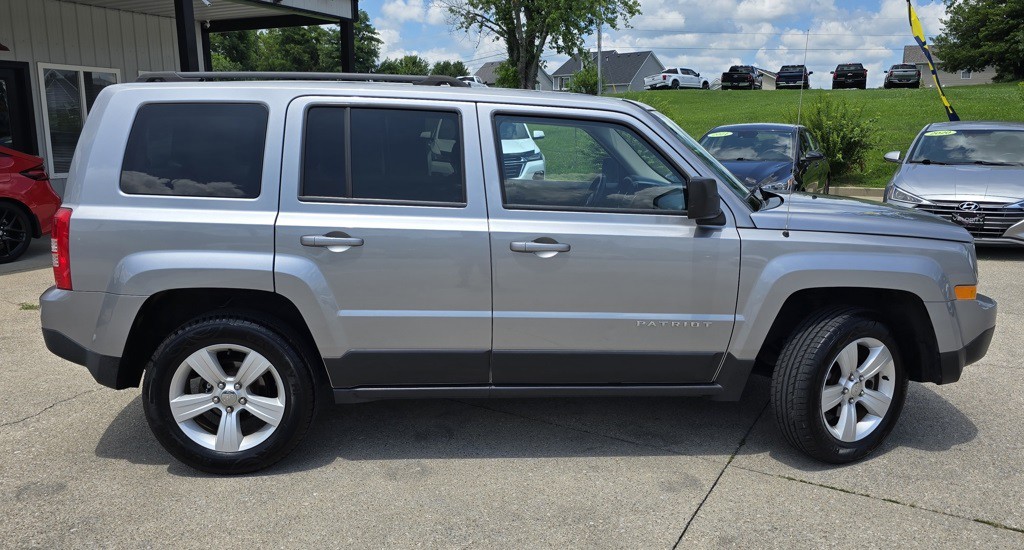 2016 Jeep Patriot Image 4
