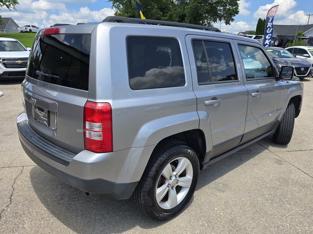 2016 Jeep Patriot Image 6