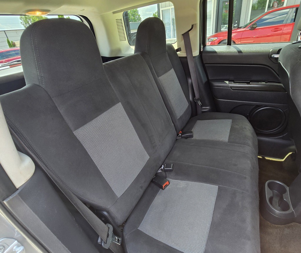 2016 Jeep Patriot Image 34
