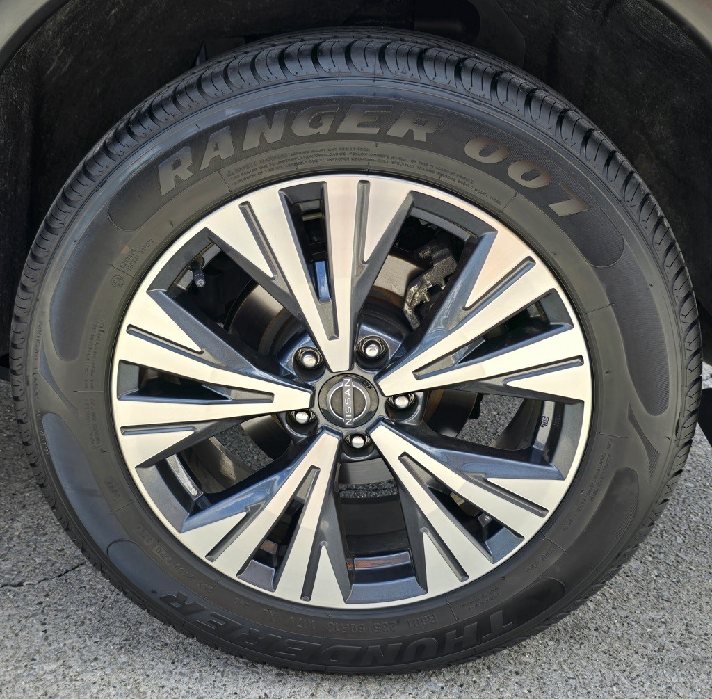 2023 Nissan Rogue Image 13