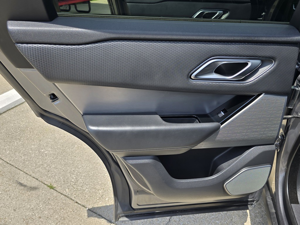2018 Land Rover Range Rover Image 29