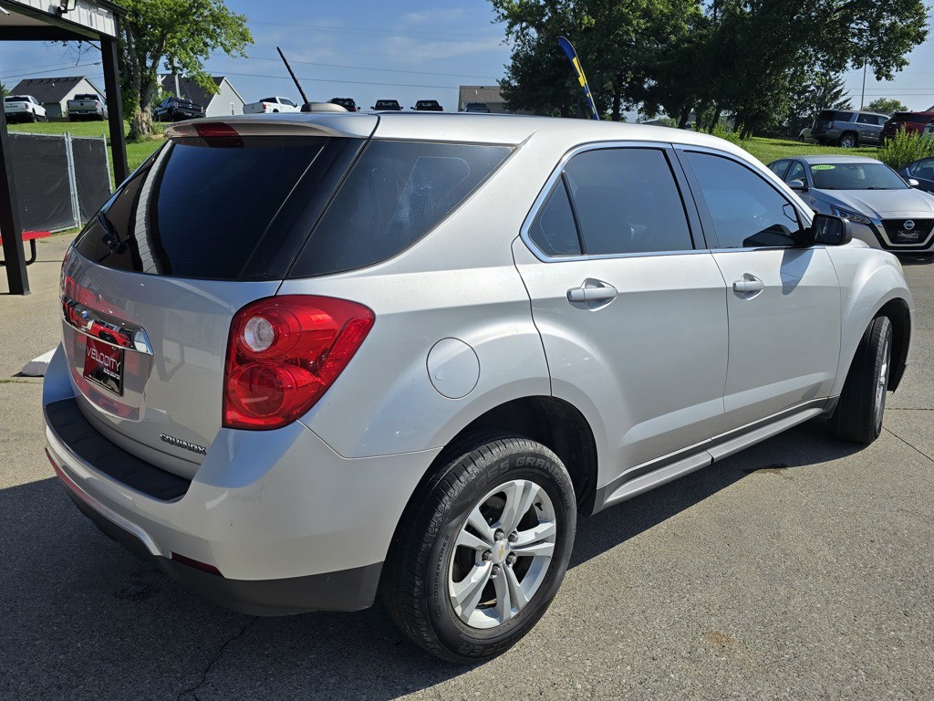 2015 Chevrolet Equinox Image 2
