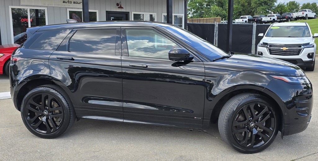 2021 Land Rover Range Rover Evoque Image 4