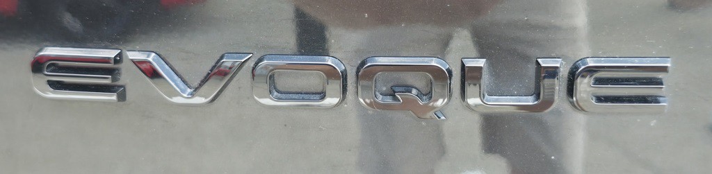 2021 Land Rover Range Rover Evoque Image 11