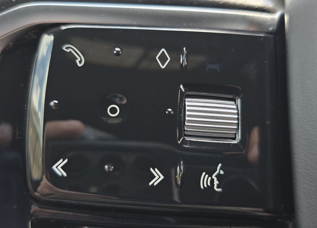 2021 Land Rover Range Rover Evoque Image 25
