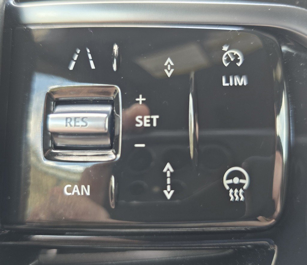 2021 Land Rover Range Rover Evoque Image 26
