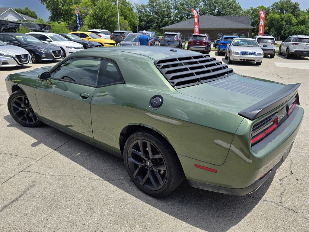 2019 Dodge Challenger Image 4