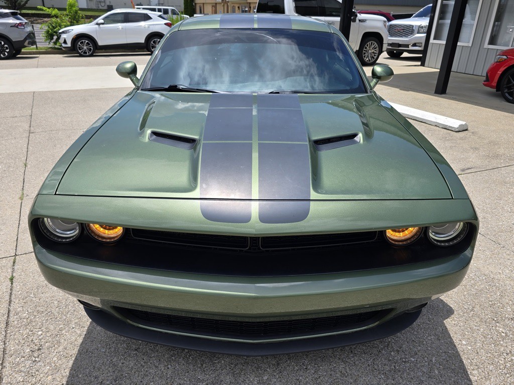 2019 Dodge Challenger Image 6
