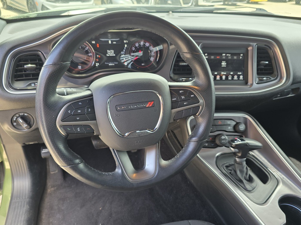 2019 Dodge Challenger Image 9