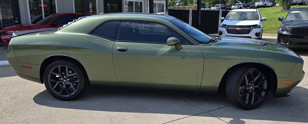 2019 Dodge Challenger Image 4