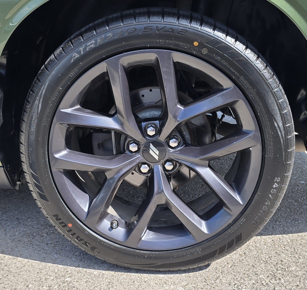 2019 Dodge Challenger Image 11