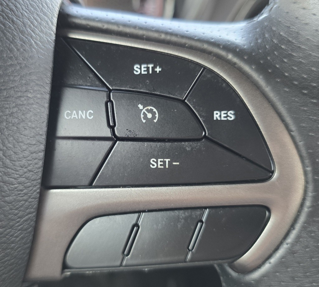 2019 Dodge Challenger Image 21