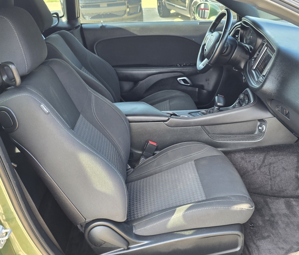 2019 Dodge Challenger Image 27