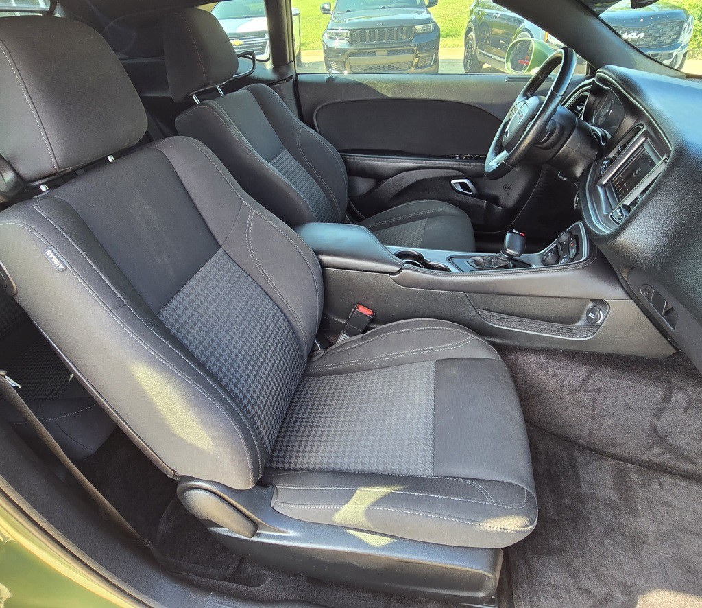2019 Dodge Challenger Image 28