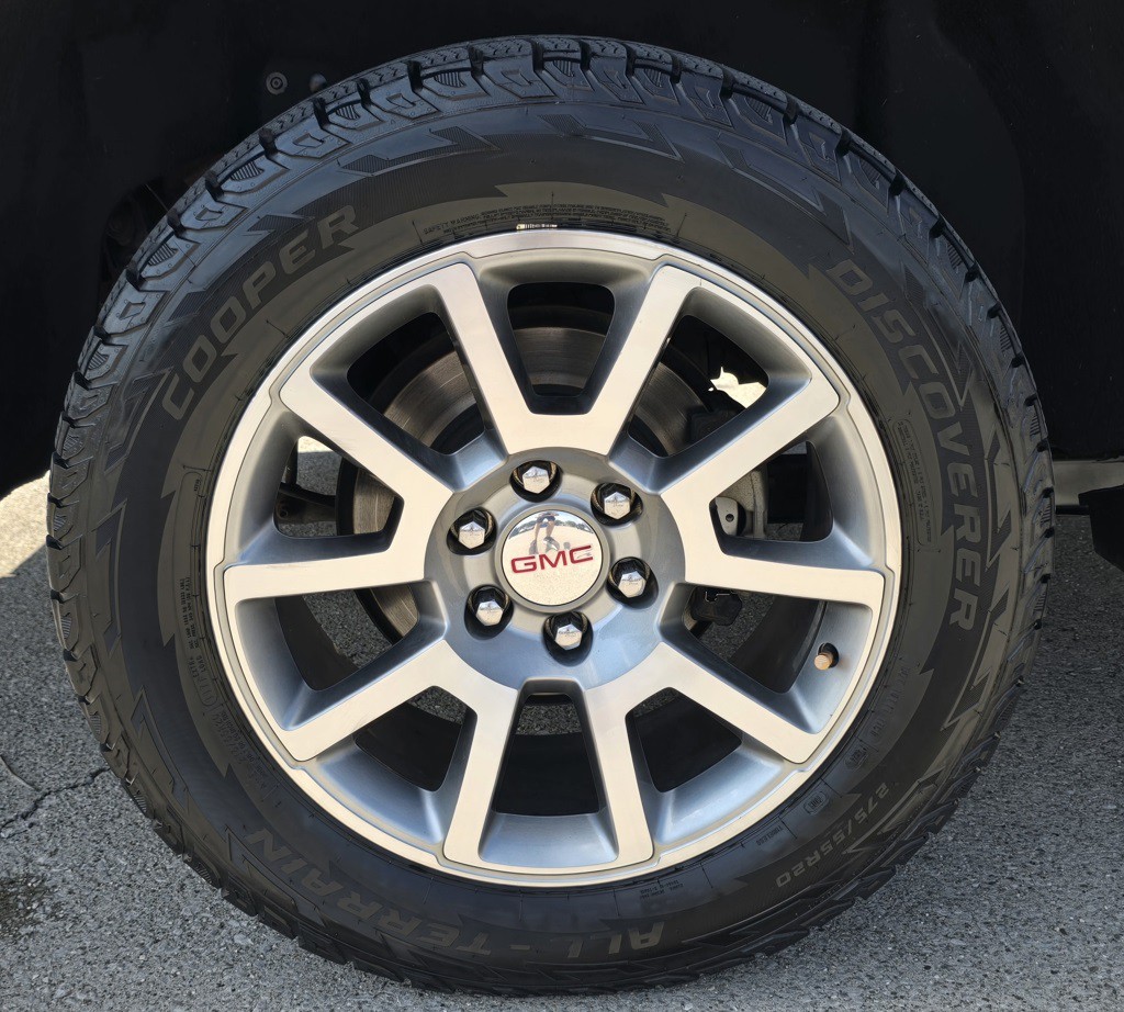 2019 GMC Yukon Image 13